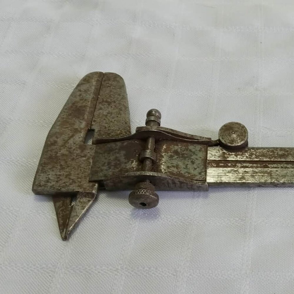 Vintage caliper (sliding gauge) Precision measuring tool